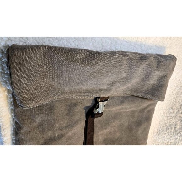 MyHozee Gray Canvas Interchangeable Shoulder Bag To Backpack w/Adjustable Strap - Picture 7 of 16